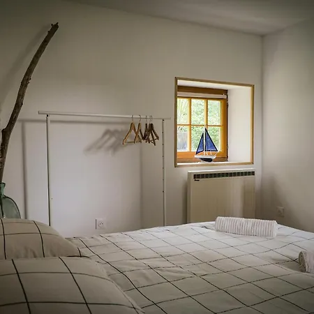 بيت للعطل Charming House By The Seine In Normandy *